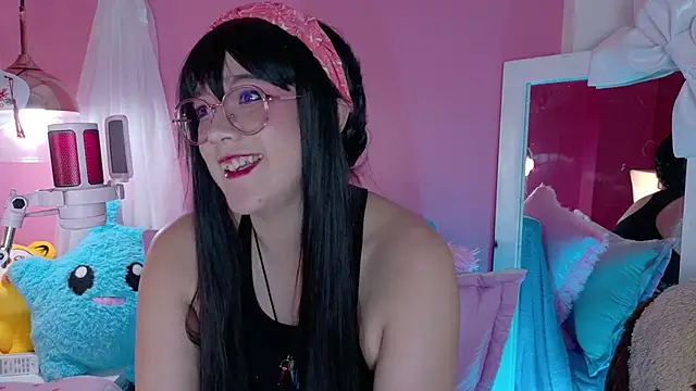 Snapshot of NaomiShimizu chatting on 19, 1, 2025 NaomiShimizu online show from 19, 1, 2025