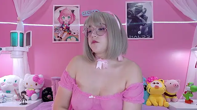 Snapshot of NaomiShimizu chatting on 21, 1, 2025 NaomiShimizu online show from 21, 1, 2025