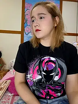 Snapshot of NaomiShimizu chatting on 14, 2, 2025 NaomiShimizu online show from 14, 2, 2025