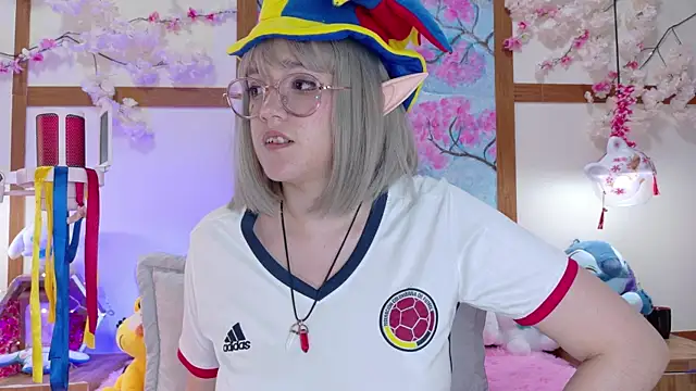 Snapshot of NaomiShimizu chatting on 21, 3, 2025 NaomiShimizu online show from 21, 3, 2025