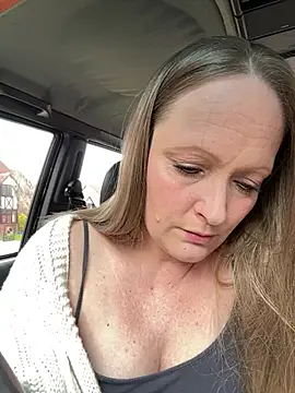 HoneyBluex online show from 27, 2, 2025