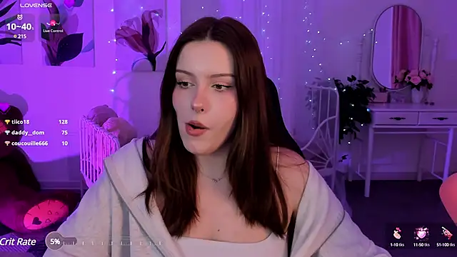 Snapshot of CoralineKeyns chatting on 19, 12, 2024 CoralineKeyns online show from 19, 12, 2024