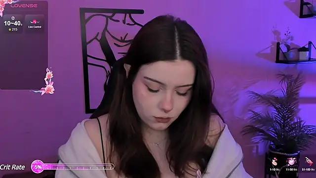 Snapshot of CoralineKeyns chatting on 30, 1, 2025 CoralineKeyns online show from 30, 1, 2025