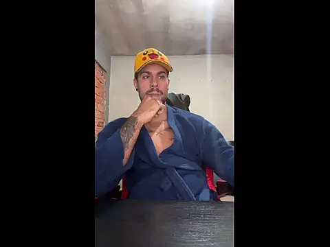 izaque monteiro  online show from 31, 5, 2026