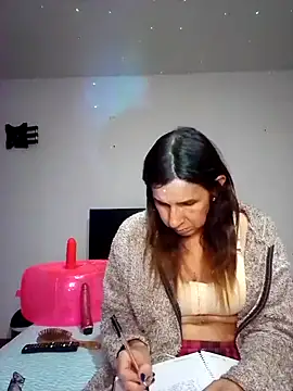 Cameron puppy online show from 29, 9, 2025