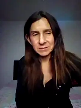 Cameron puppy online show from 9, 10, 2025