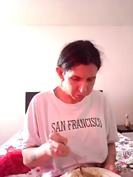 Cameron puppy online show from 20, 10, 2025