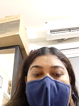 Snapshot of indianlisa5 chatting on 20, 5, 2026 indianlisa5 online show from 20, 5, 2026