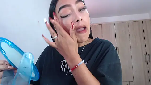 Snapshot of fairylatin222 chatting on 7, 2, 2025 fairylatin222 online show from 7, 2, 2025