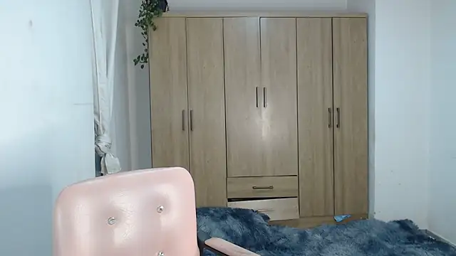 Snapshot of fairylatin222 chatting on 14, 2, 2025 fairylatin222 online show from 14, 2, 2025