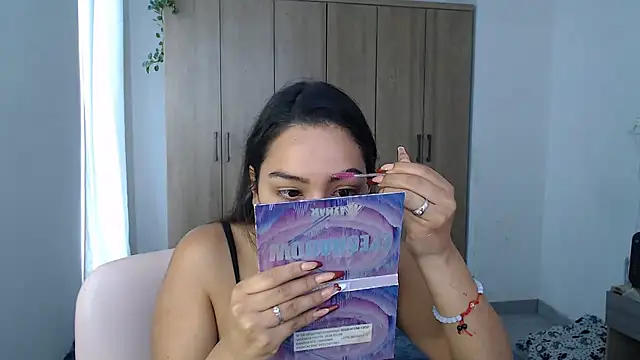 Snapshot of fairylatin222 chatting on 20, 2, 2025 fairylatin222 online show from 20, 2, 2025