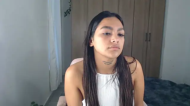 Snapshot of fairylatin222 chatting on 6, 3, 2025 fairylatin222 online show from 6, 3, 2025