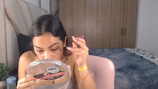 Snapshot of fairylatin222 chatting on 18, 3, 2025 fairylatin222 online show from 18, 3, 2025