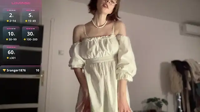 Snapshot of ms_christiana chatting on 9, 11, 2025 ms christiana online show from 9, 11, 2025