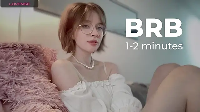 Snapshot of ms_christiana chatting on 25, 11, 2025 ms christiana online show from 25, 11, 2025