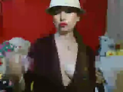 hottieperla online show from 5, 3, 2026