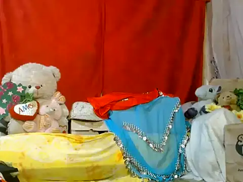 hottieperla online show from 6, 7, 2026