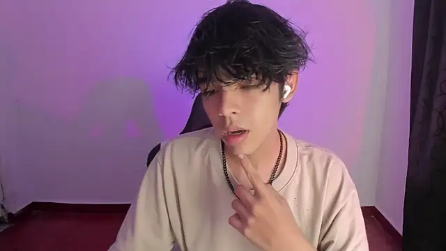 Snapshot of Alan26_ chatting on 10, 1, 2025 Alan26 online show from 10, 1, 2025