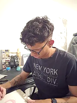 Snapshot of xrobXstax chatting on 9, 10, 2025 xrobXstax online show from 9, 10, 2025