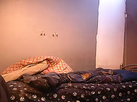 Snapshot of twinkerbell344 chatting on 12, 3, 2026 twinkerbell344 online show from 12, 3, 2026