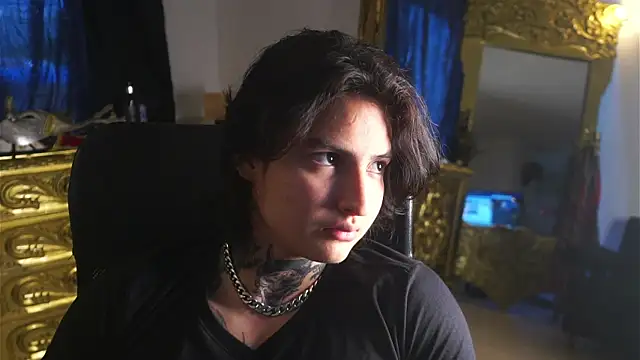 Snapshot of dantecoppolaa_ chatting on 23, 1, 2025 dantecoppolaa online show from 23, 1, 2025