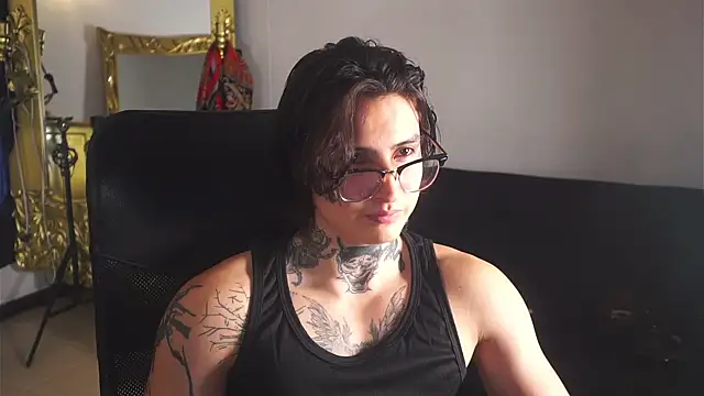 Snapshot of dantecoppolaa_ chatting on 25, 2, 2025 dantecoppolaa online show from 25, 2, 2025