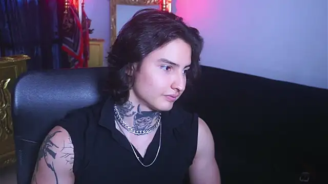 Snapshot of dantecoppolaa_ chatting on 4, 3, 2025 dantecoppolaa online show from 4, 3, 2025