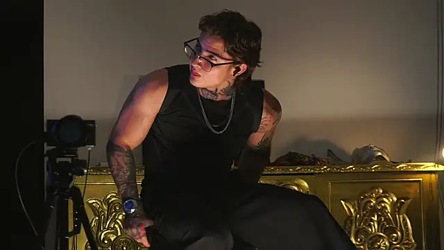 Snapshot of dantecoppolaa_ chatting on 24, 9, 2025 dantecoppolaa online show from 24, 9, 2025