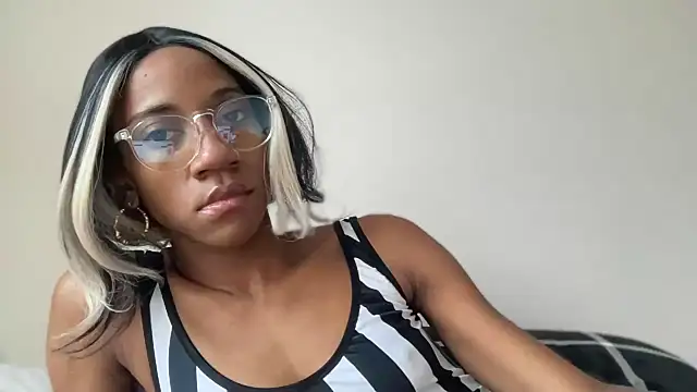 Snapshot of cutiesigh chatting on 4, 10, 2025 cutiesigh online show from 4, 10, 2025