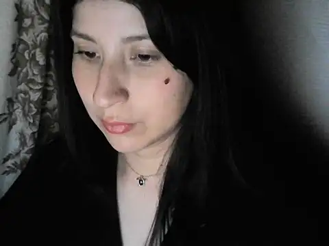 Snapshot of has_Zky chatting on 3, 11, 2025 has Zky online show from 3, 11, 2025