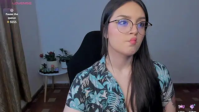 Snapshot of anaveleeez chatting on 30, 1, 2025 anaveleeez online show from 30, 1, 2025