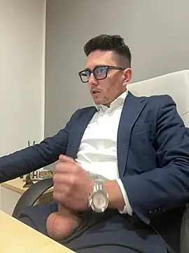 Snapshot of masterboss_ chatting on 10, 2, 2025 masterboss online show from 10, 2, 2025
