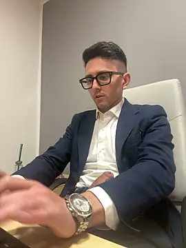 Snapshot of masterboss_ chatting on 13, 3, 2025 masterboss online show from 13, 3, 2025
