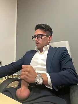 Snapshot of masterboss_ chatting on 24, 10, 2025 masterboss online show from 24, 10, 2025