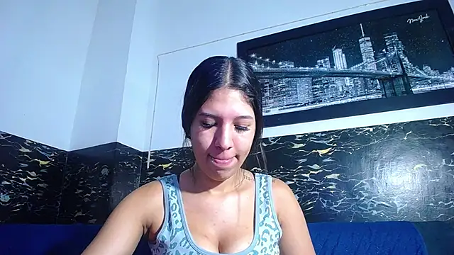 Snapshot of colombianmilf_ chatting on 19, 12, 2025 colombianmilf online show from 19, 12, 2025