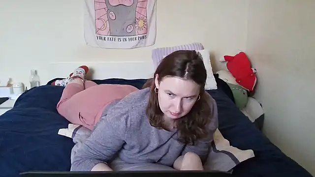 franceska blue online show from 20, 12, 2024