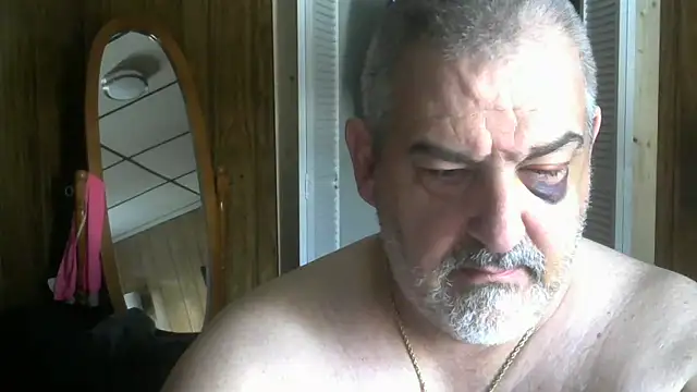 Snapshot of fire193 chatting on 15, 12, 2025 fire193 online show from 15, 12, 2025