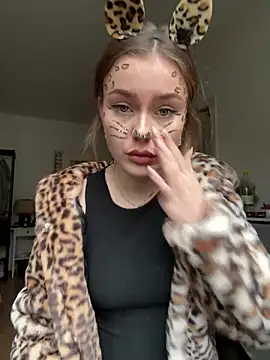 MaribelRiver online show from 1, 3, 2025