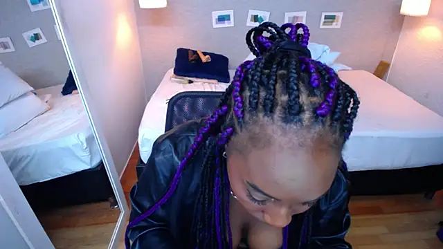 Snapshot of kiara_evanss chatting on 7, 1, 2025 kiara evanss online show from 7, 1, 2025