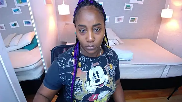 Snapshot of kiara_evanss chatting on 18, 1, 2025 kiara evanss online show from 18, 1, 2025