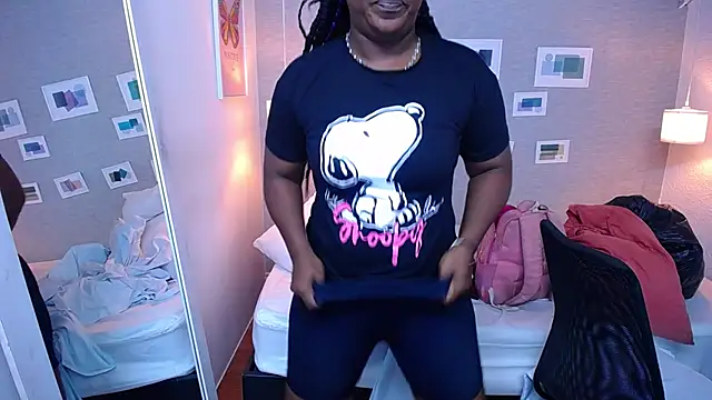 Snapshot of kiara_evanss chatting on 4, 3, 2025 kiara evanss online show from 4, 3, 2025