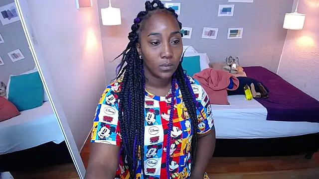 Snapshot of kiara_evanss chatting on 12, 3, 2025 kiara evanss online show from 12, 3, 2025