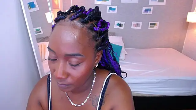 Snapshot of kiara_evanss chatting on 21, 3, 2025 kiara evanss online show from 21, 3, 2025