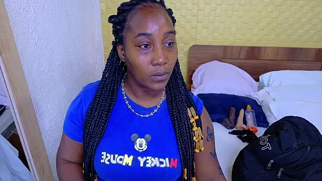 Snapshot of kiara_evanss chatting on 6, 10, 2025 kiara evanss online show from 6, 10, 2025