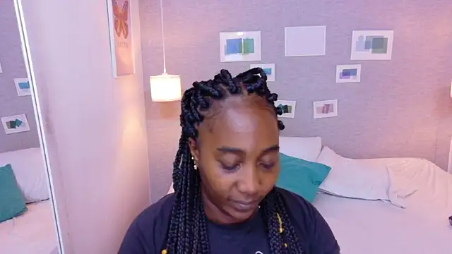 Snapshot of kiara_evanss chatting on 15, 10, 2025 kiara evanss online show from 15, 10, 2025