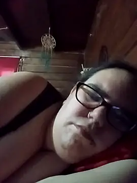 Snapshot of gatitabuena-90 chatting on 19, 2, 2026 gatitabuena-90 online show from 19, 2, 2026