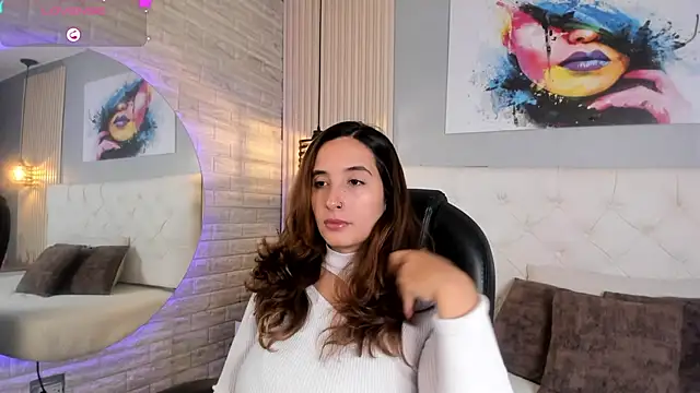 emma  smith1 online show from 19, 9, 2025