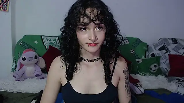 kitty22  online show from 28, 12, 2024