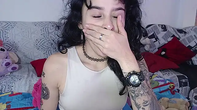 kitty22  online show from 8, 1, 2025