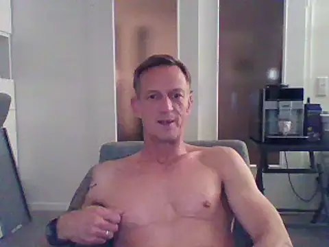 Snapshot of dirks71 chatting on 1, 3, 2025 dirks71 online show from 1, 3, 2025